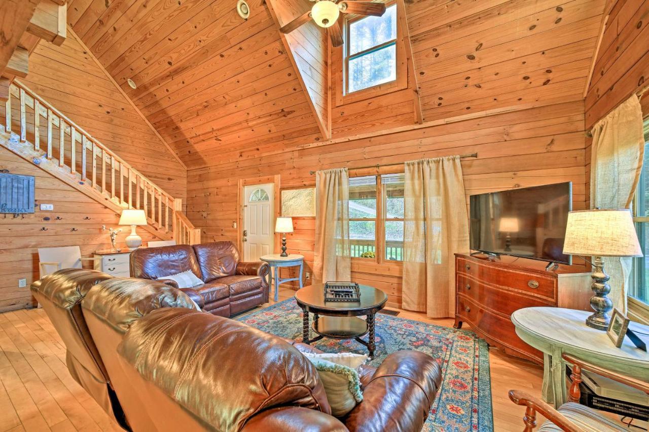 Creekside Bryson City Cabin With Private Hot Tub Exterior foto