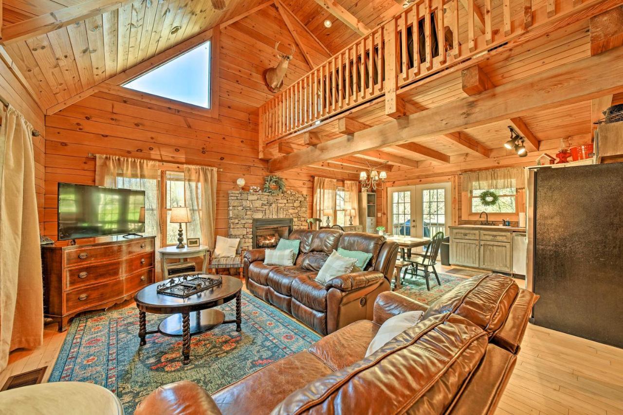 Creekside Bryson City Cabin With Private Hot Tub Exterior foto